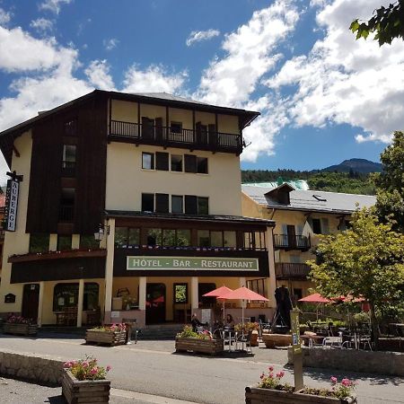 Auberge Roche Grande Entraunes Kültér fotó