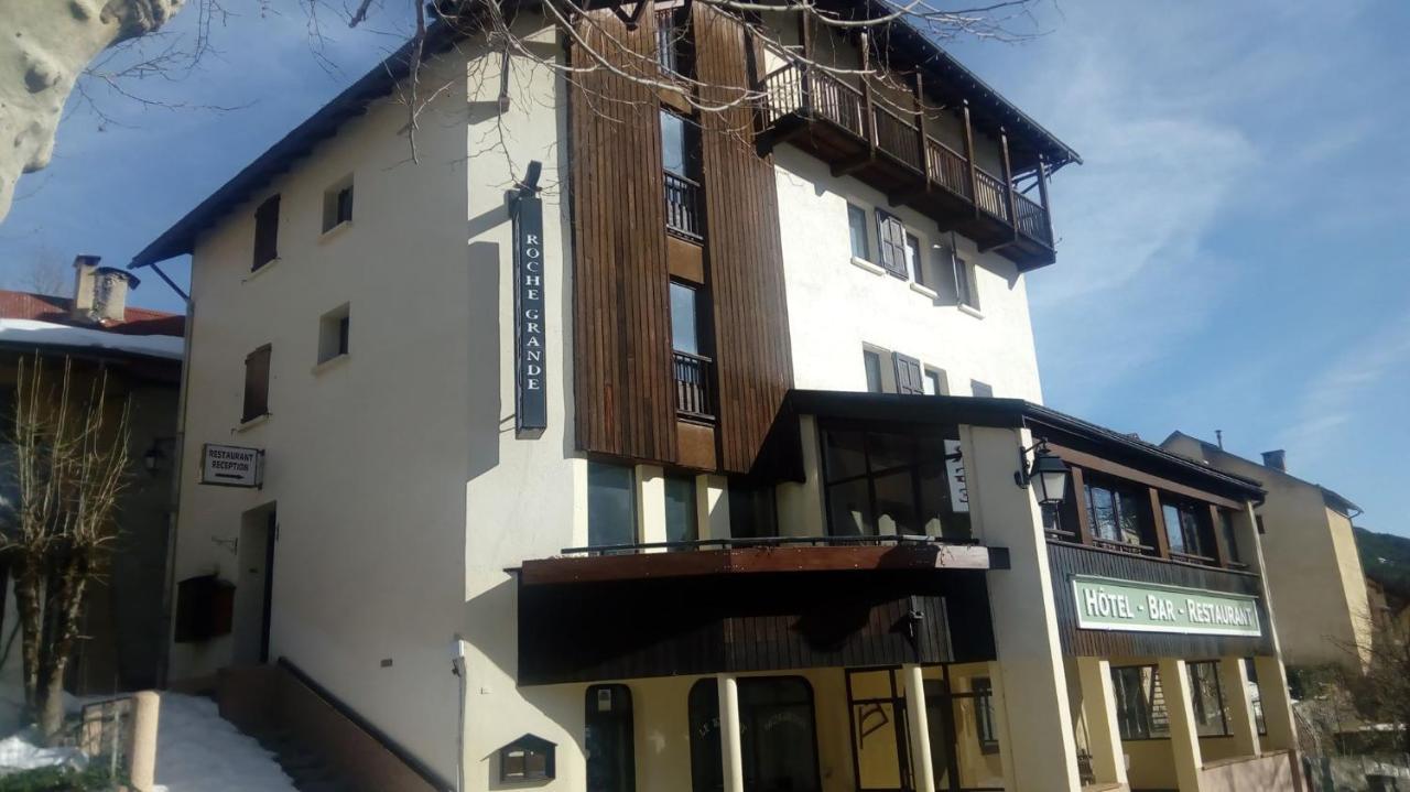 Auberge Roche Grande Entraunes Kültér fotó
